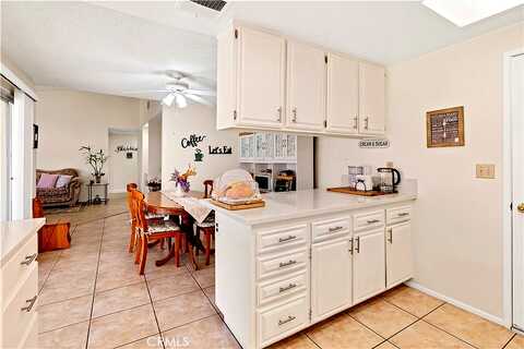 Silver Oak, HEMET, CA 92545