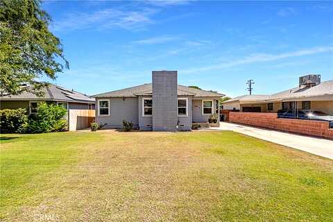 Circle, BAKERSFIELD, CA 93308