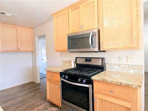 San Pasquell, HEMET, CA 92545