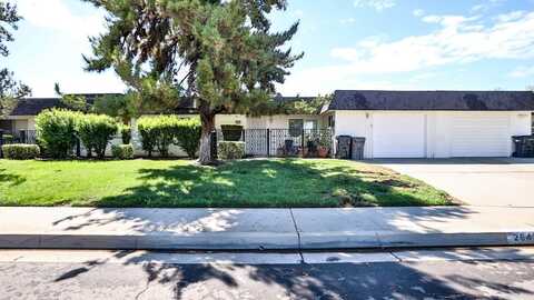 Mccall, MENIFEE, CA 92586