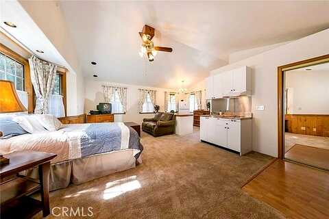 Crest Forest, CRESTLINE, CA 92325