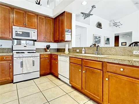 Avenida Atezada, DESERT HOT SPRINGS, CA 92240