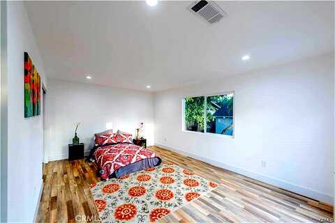 Marathon, ALTADENA, CA 91001