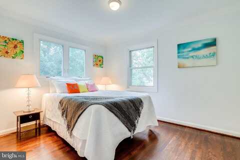 Riverview, ALEXANDRIA, VA 22303