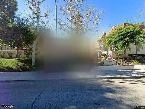 Nita, WOODLAND HILLS, CA 91367