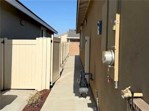 Gulfstream, MORENO VALLEY, CA 92553