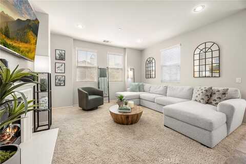 Cristal, EASTVALE, CA 91752