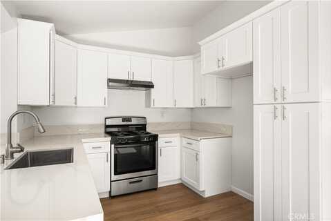Bold Venture, PERRIS, CA 92571