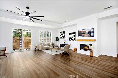 Weir, HEMET, CA 92545