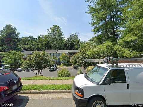 Hillside, SPRINGFIELD, VA 22152