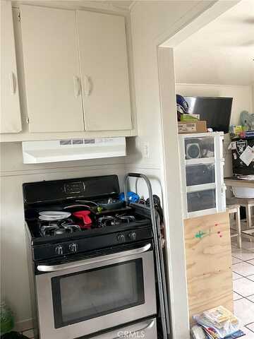 Lovett, LOS ANGELES, CA 90040