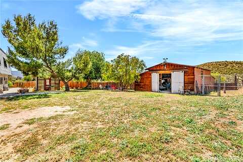 Kobe, AGUA DULCE, CA 91390