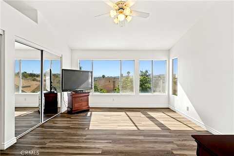 Wellsley, VALENCIA, CA 91354