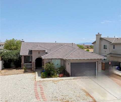 Bo, ADELANTO, CA 92301