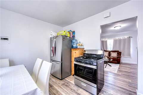 166Th, LAWNDALE, CA 90260