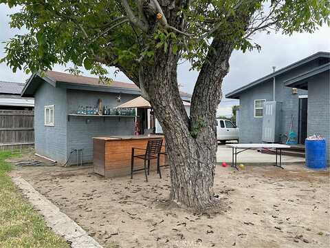 Magnolia, SAN BERNARDINO, CA 92411