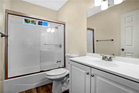 8Th, AZUSA, CA 91702