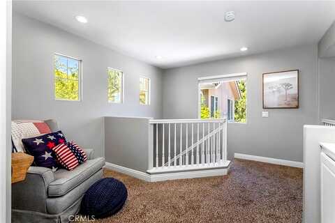 Calex, VALENCIA, CA 91354