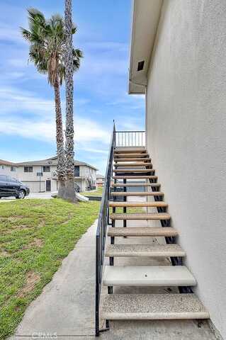 20Th, HIGHLAND, CA 92346