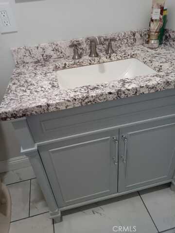 130Th, COMPTON, CA 90222