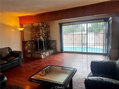 Lev, MISSION HILLS, CA 91345