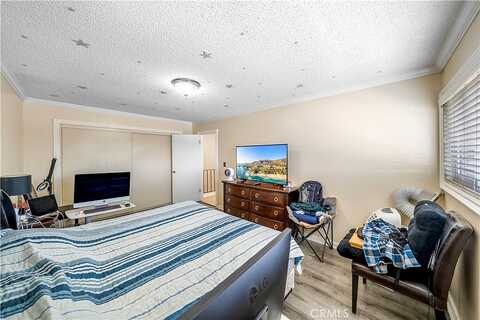 Gage Avenue, Bell Gardens, CA 90201