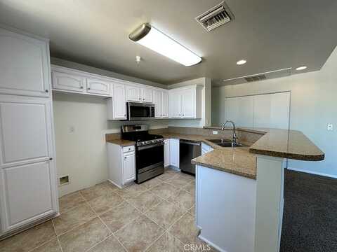 Jordan Avenue, Canoga Park, CA 91303