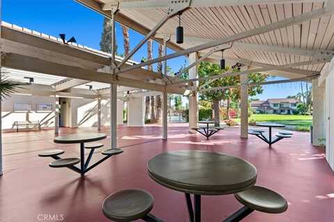 Montecito Drive, Palm Springs, CA 92264