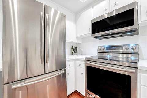 Veteran Avenue, Los Angeles, CA 90024