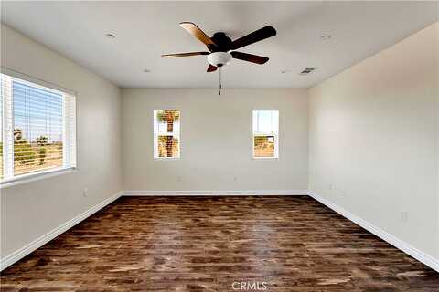 Sunset Road, Phelan, CA 92371