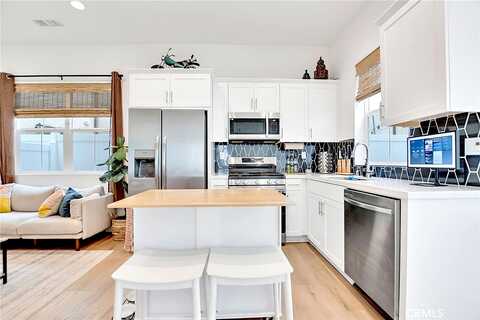 Encanto Paseo, ONTARIO, CA 91762