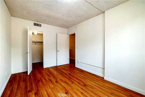 Roscoe Boulevard, Northridge, CA 91325