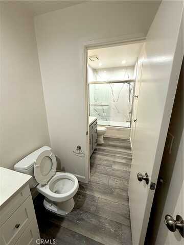 Hubbard Street, Sylmar, CA 91342