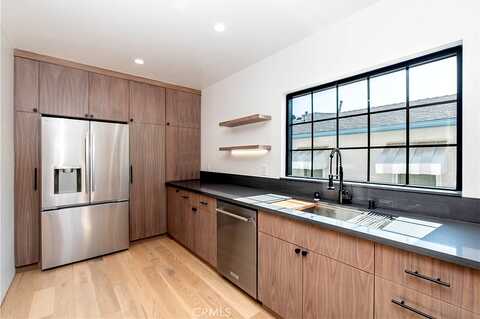 Summerland, SAN PEDRO, CA 90732
