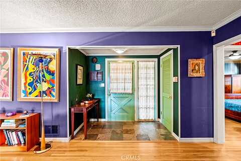 Cedros, PANORAMA CITY, CA 91402