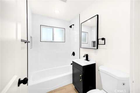 King, RIALTO, CA 92376