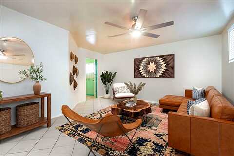 Trail 01, Sylmar, CA 91342