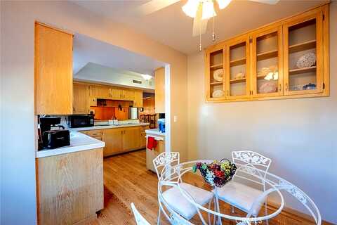 Hood, CLAREMONT, CA 91711