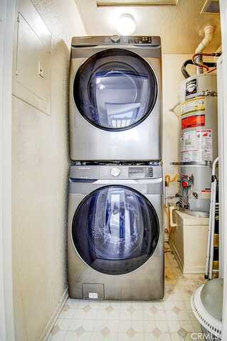 Ashwood, ALISO VIEJO, CA 92656