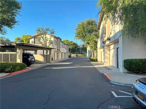 Via Alivio, RANCHO SANTA MARGARITA, CA 92688