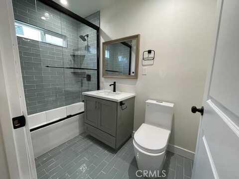87Th, LOS ANGELES, CA 90002