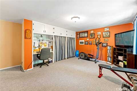 Arosa, CRESTLINE, CA 92325