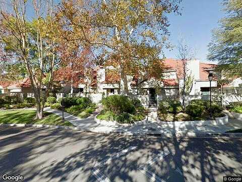 Via Colinas, WESTLAKE VILLAGE, CA 91362