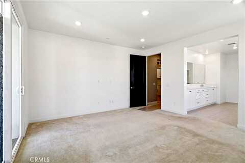 Knoll View, VALENCIA, CA 91381