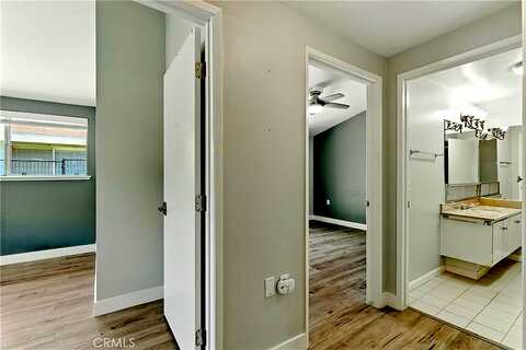 Oak Crossing Road, Newhall, CA 91321