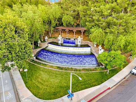 Perlman Place, Stevenson Ranch, CA 91381