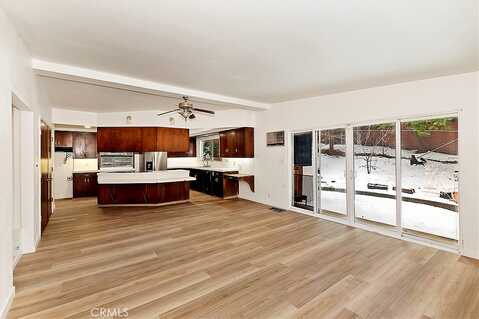 Ponderosa, CRESTLINE, CA 92325