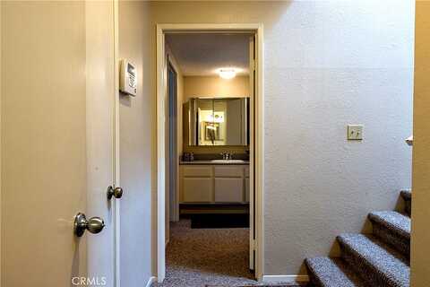 Temple Avenue, Signal Hill, CA 90755