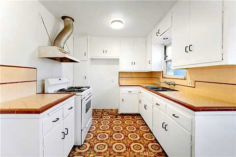 Palomares, POMONA, CA 91766