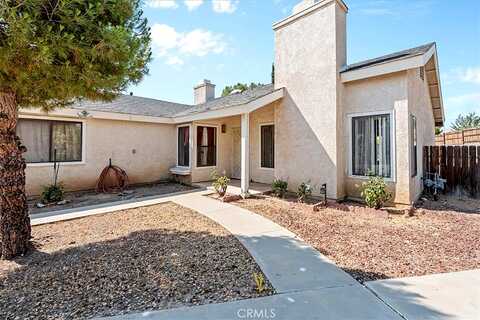 Poplar, HESPERIA, CA 92344